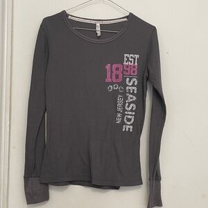 Gray Long Sleeve Tee with Pink and White Seaside Graphics